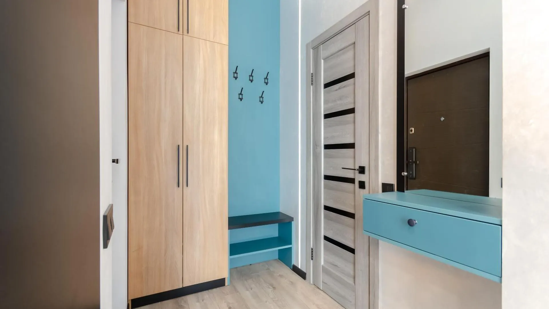 Petrovdom Apartments 05-104A In Rc Yaroslaviv Grad, Bulvarno-Kudriavska 17B Kyiv Ukraine