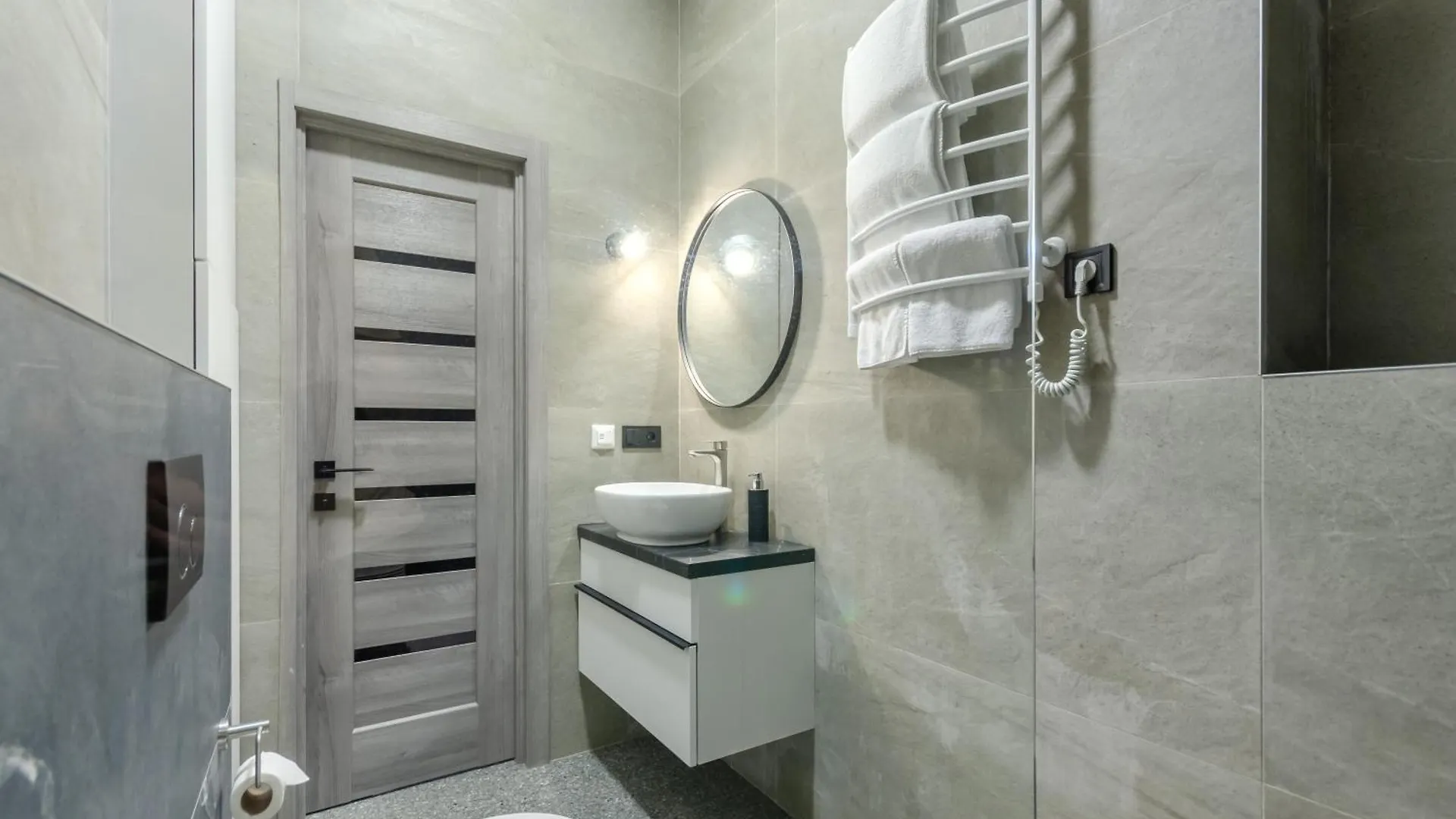 Petrovdom Apartments 05-104A In Rc Yaroslaviv Grad, Bulvarno-Kudriavska 17B Kyiv